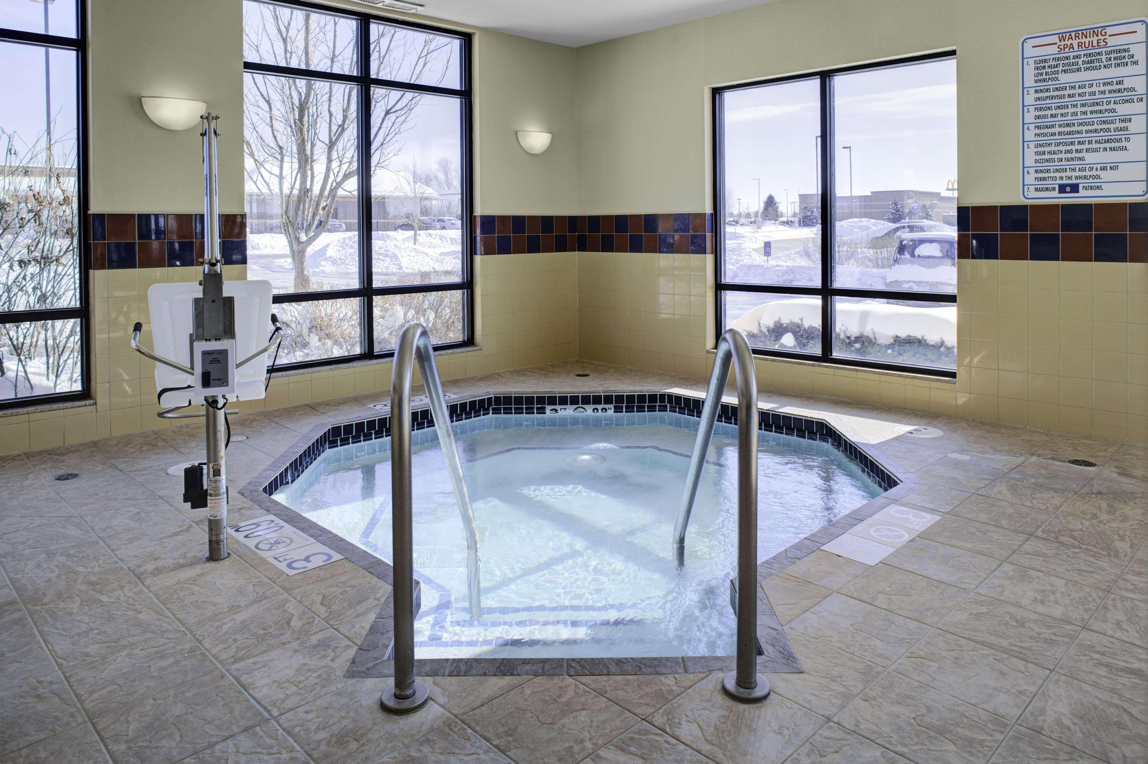 Hampton Inn Elkhorn Lake Geneva Area Εξωτερικό φωτογραφία
