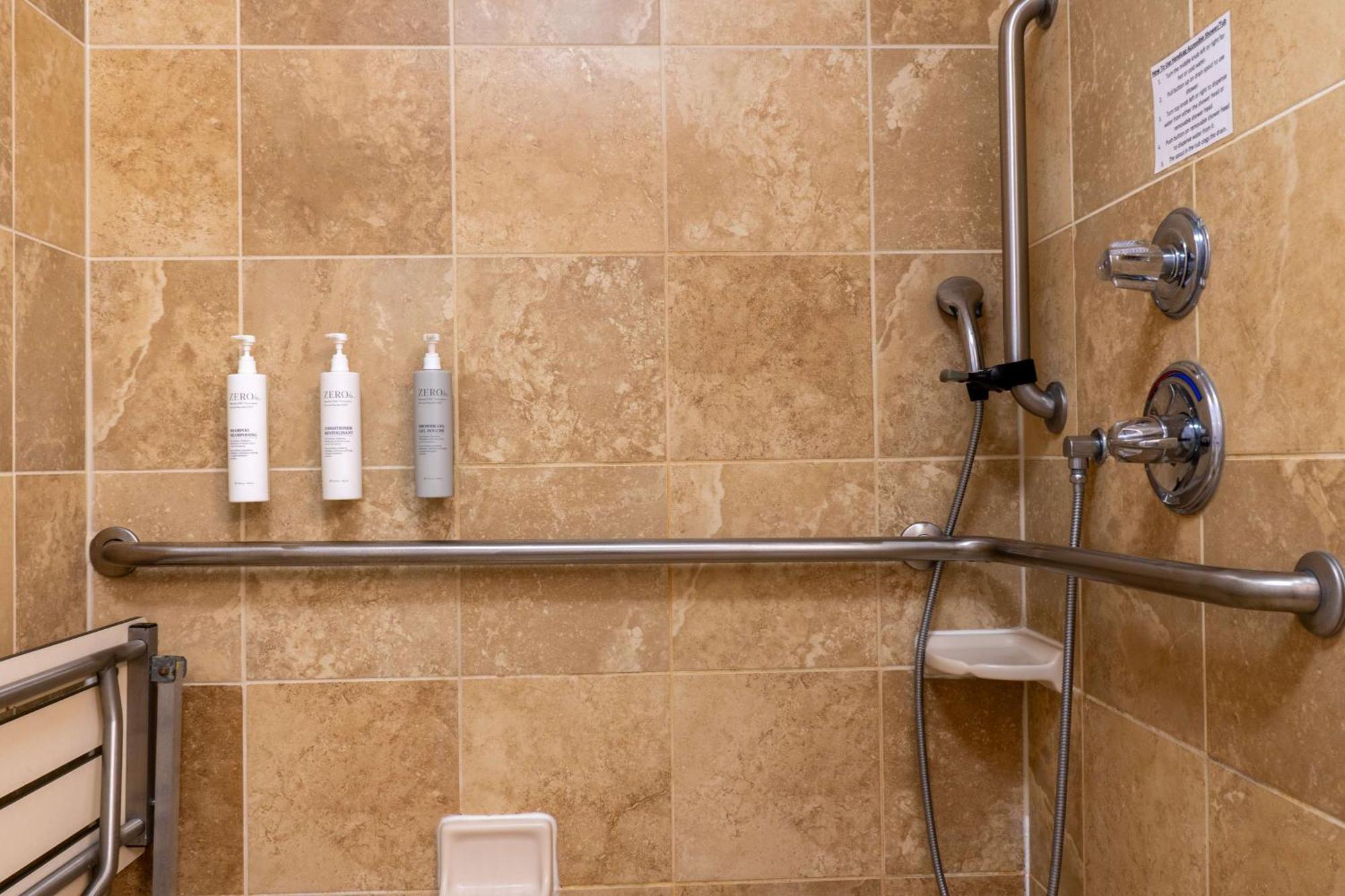 Hampton Inn Elkhorn Lake Geneva Area Εξωτερικό φωτογραφία