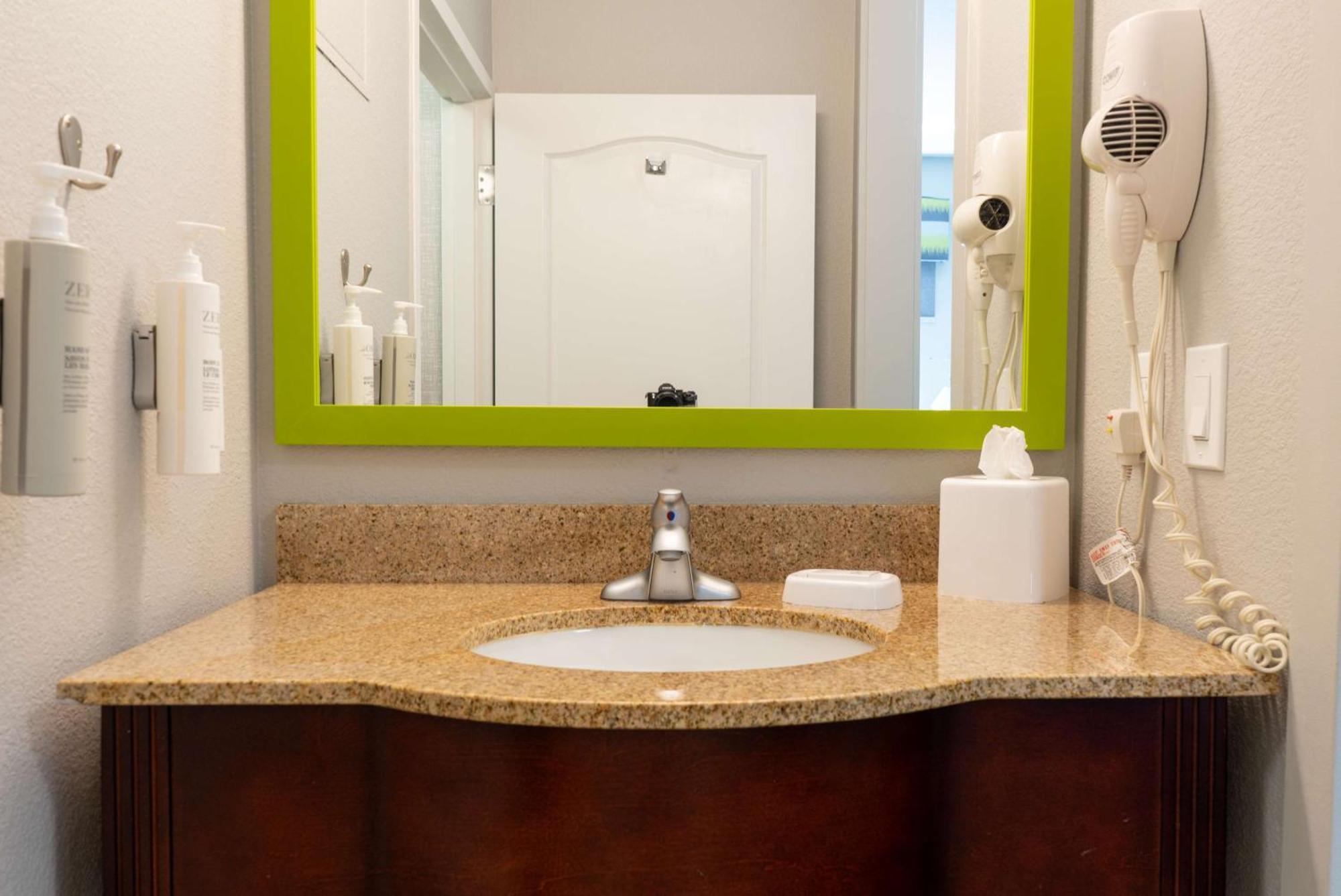 Hampton Inn Elkhorn Lake Geneva Area Εξωτερικό φωτογραφία
