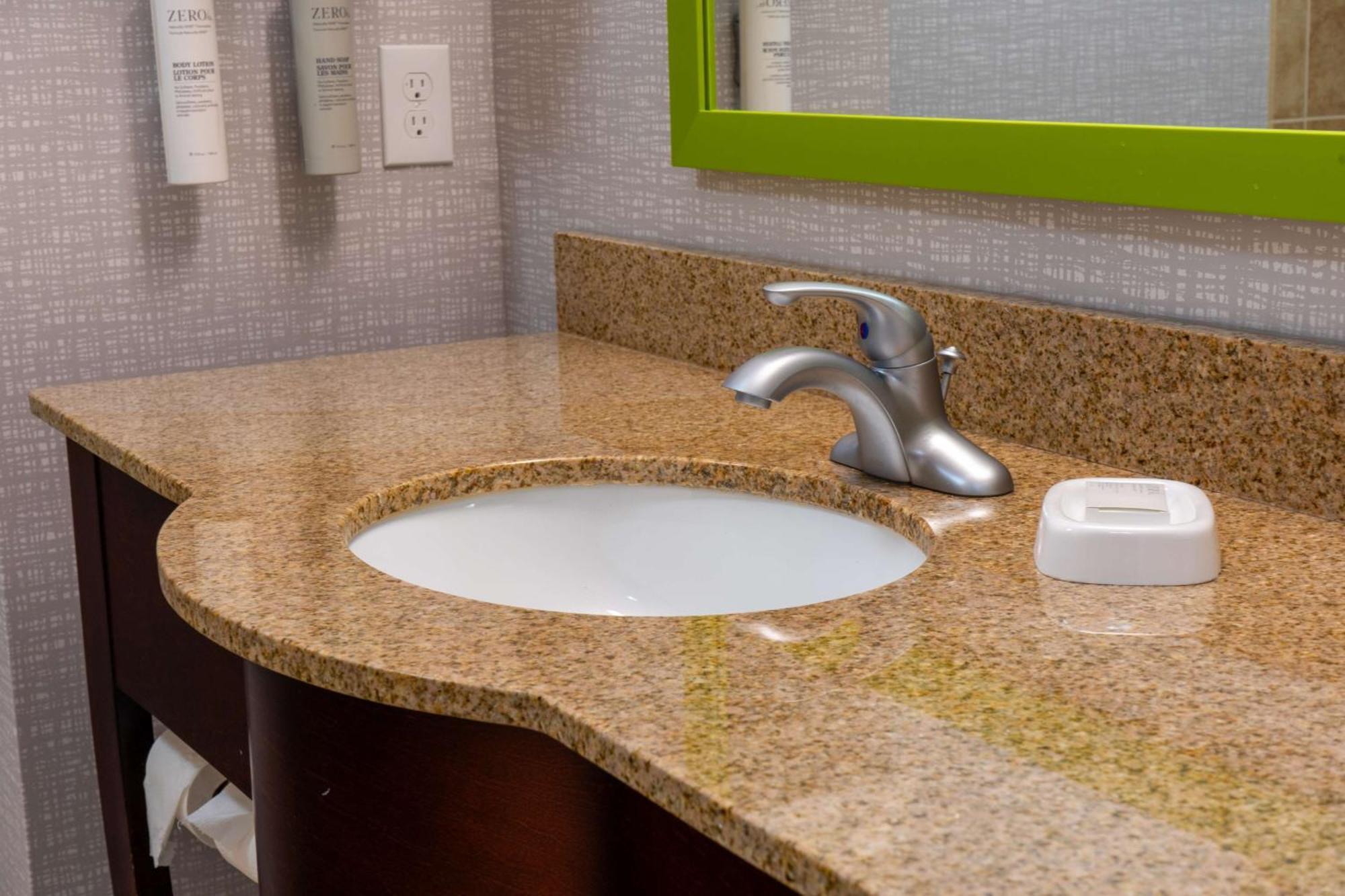 Hampton Inn Elkhorn Lake Geneva Area Εξωτερικό φωτογραφία