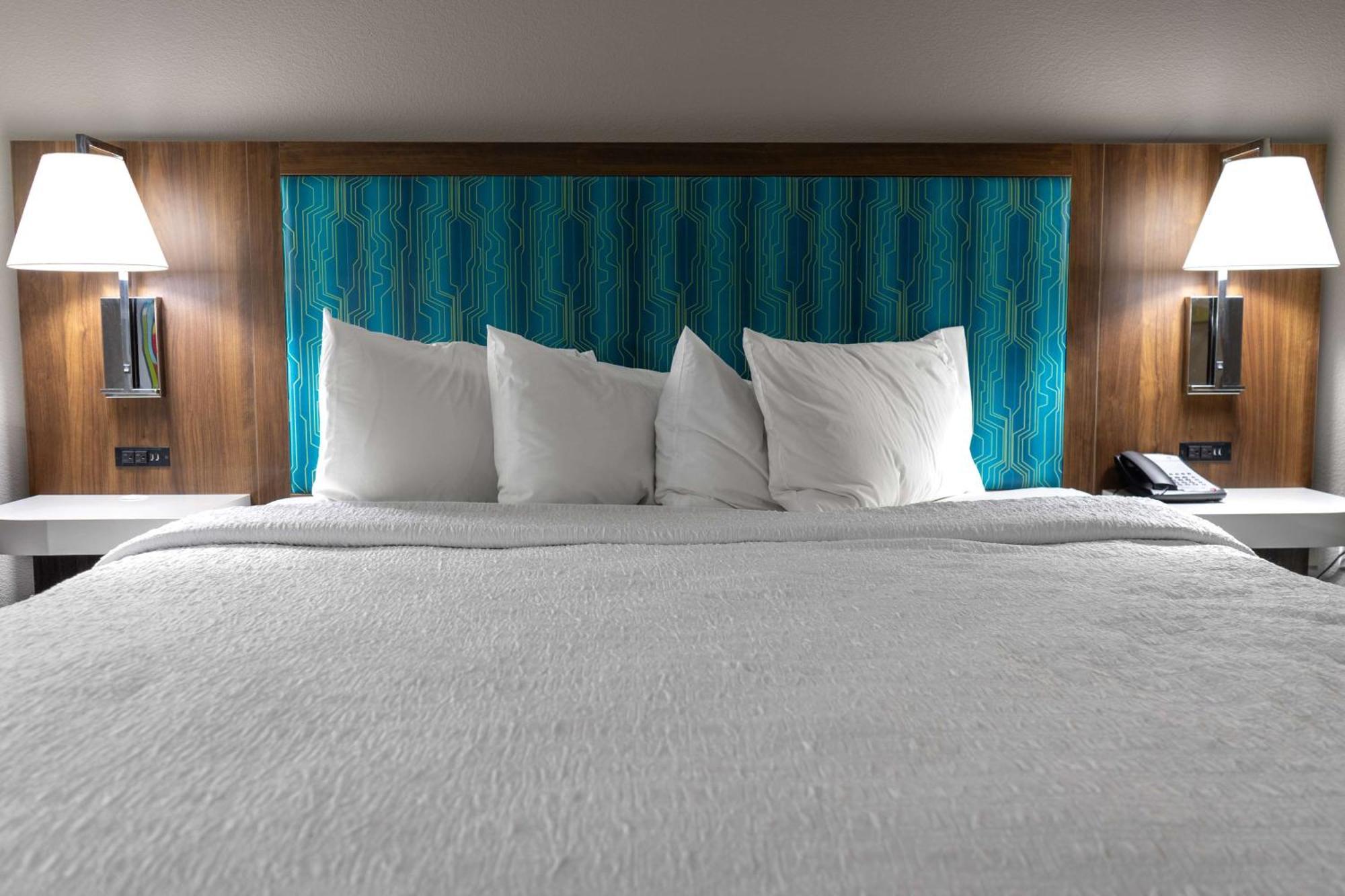 Hampton Inn Elkhorn Lake Geneva Area Εξωτερικό φωτογραφία